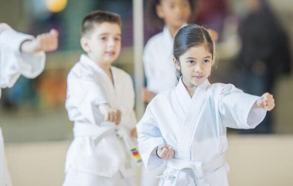 kids martial arts training in lakeville