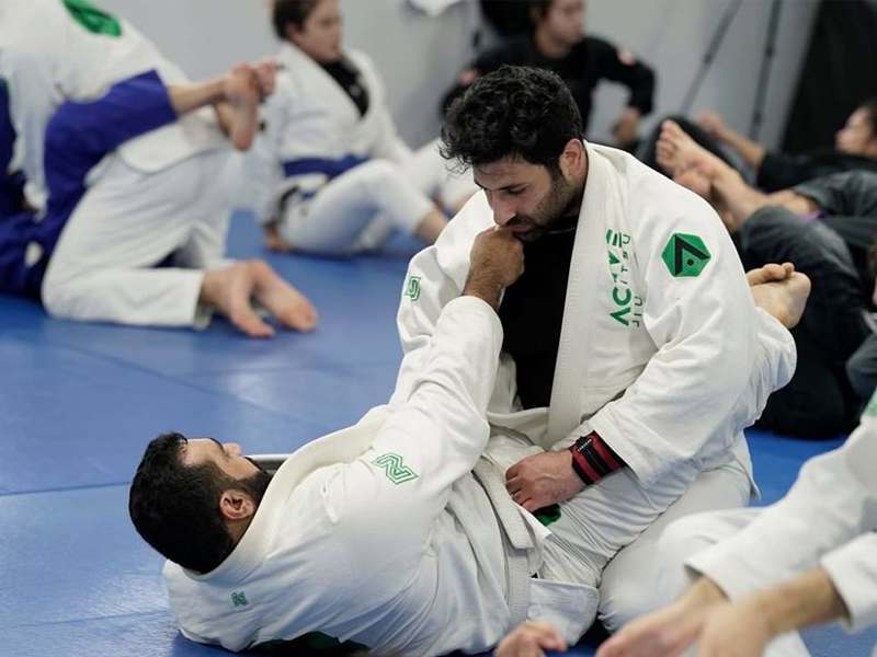 Men’s Brazilian Jiu Jitsu training